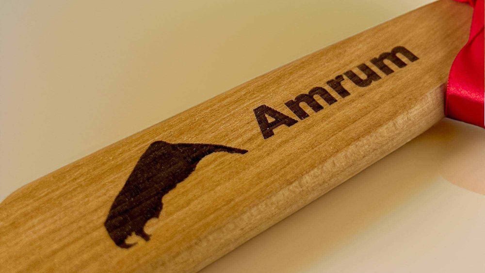 personalisierbarer Kochlöffel mit Loch und Spitze - SOHFAKochlöffel